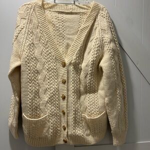 Ready for Winter! Handknit Ladies Aran Wool Cardigan from Ireland Size Medium